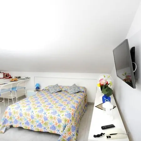 Mamma Rosanna 2 - Flat In With Terrace Ferienhaus