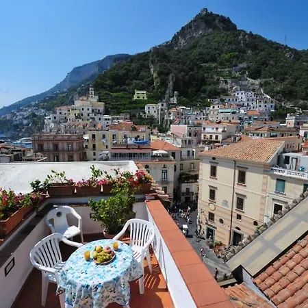 Mamma Rosanna 2 - Flat In With Terrace Ferienhaus Amalfi