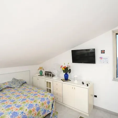 Mamma Rosanna 2 - Flat In With Terrace Ferienhaus *