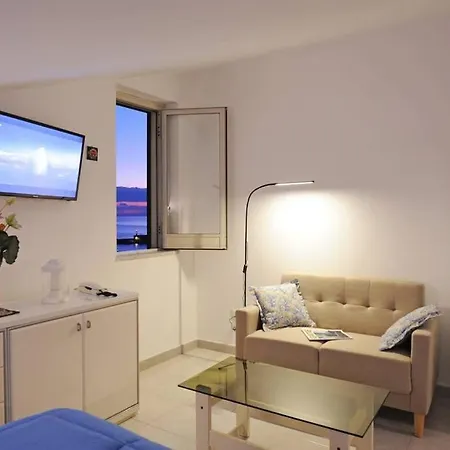 Mamma Rosanna 2 - Flat In With Terrace Ferienhaus Amalfi