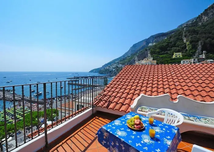 Tatil Evi Mamma Rosanna 2 - Flat In With Terrace